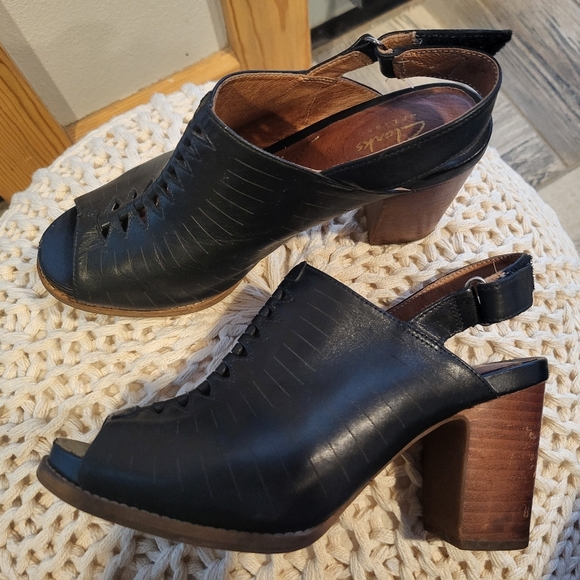 Clarks Briatta Key slingback block heels - Picture 8 of 9